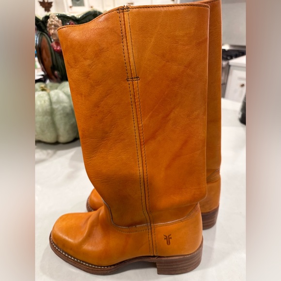 Frye Shoes - Frye CAMPUS 14L Women’s Boots in Saddle color